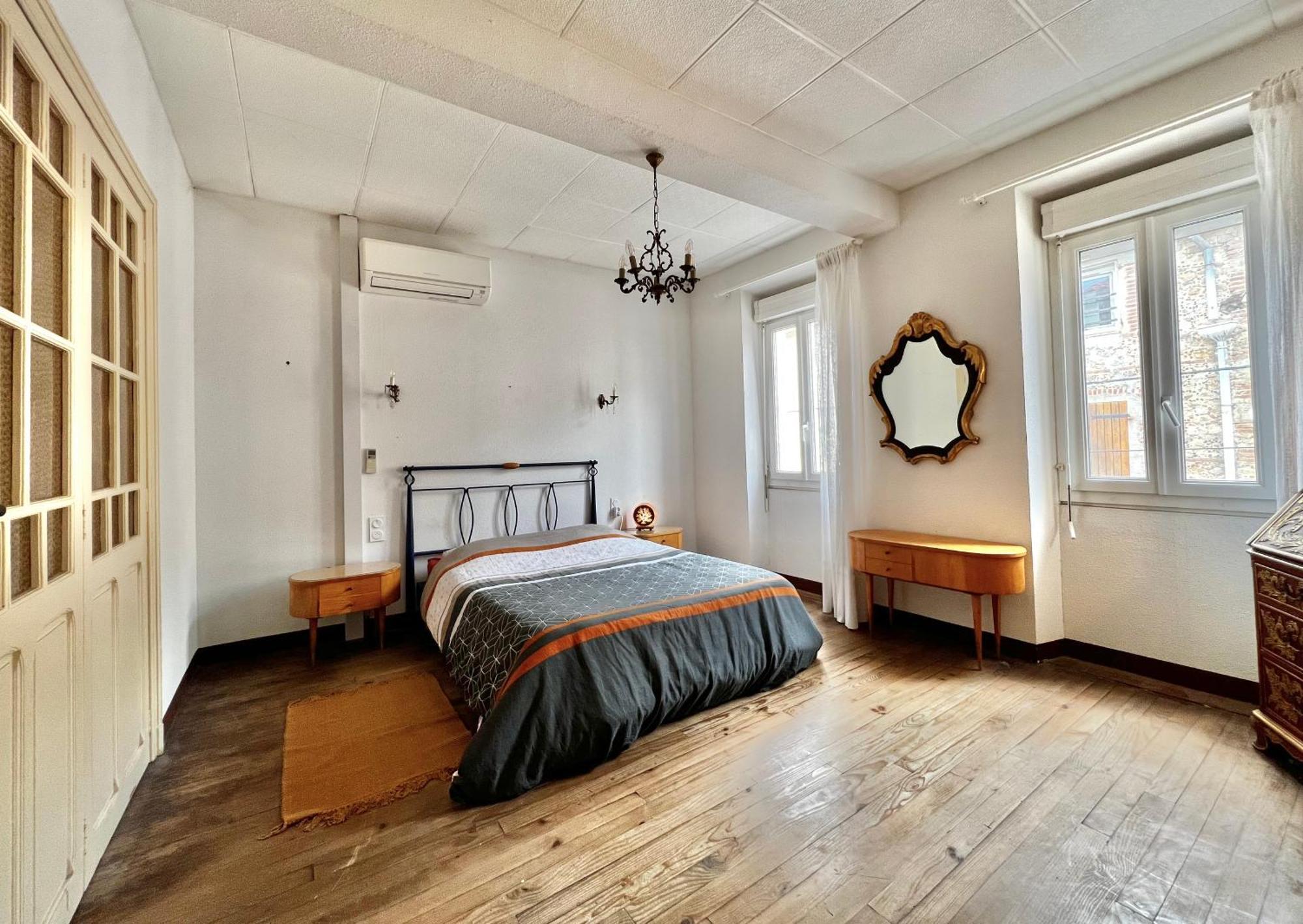 Maison Familiale Bages  Luaran gambar